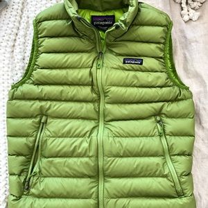 Men’s Patagonia Down Sweater Vest in Chartreuse